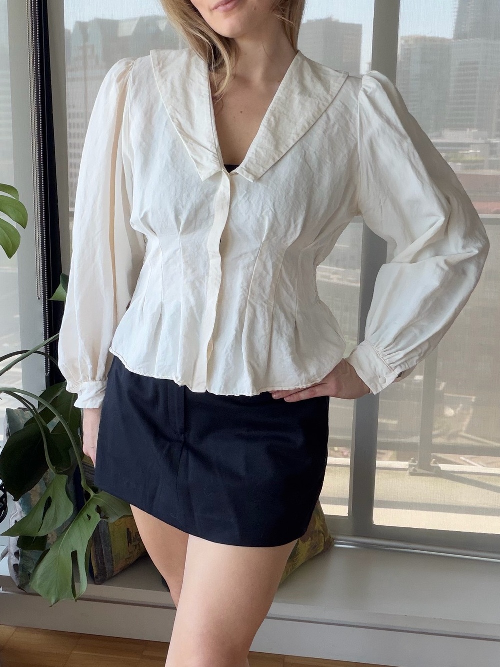 & Other Stories Cream V-Neck Blouse with Folded Collar